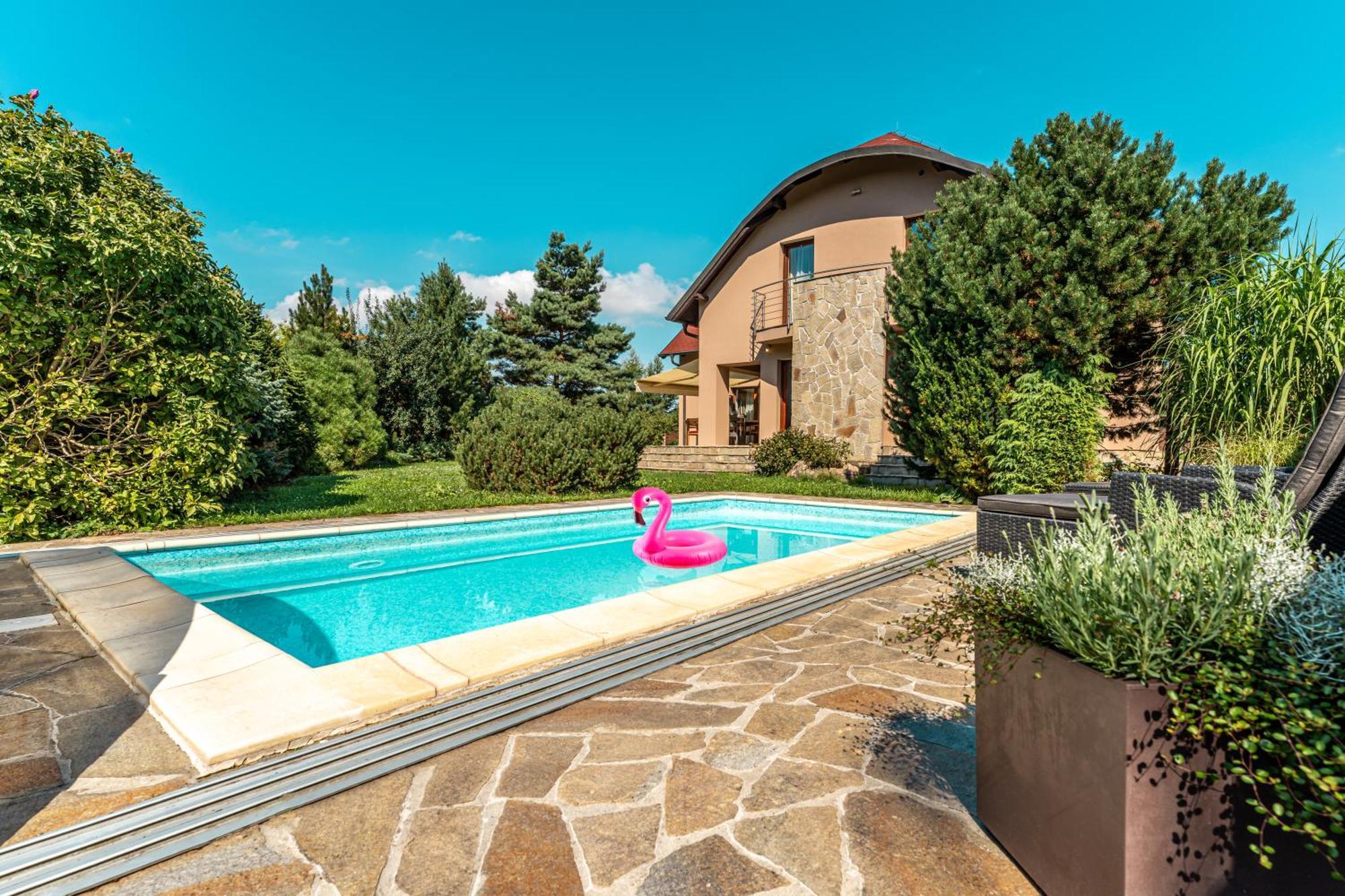 Villa With Pool & Sauna In Beer Village Velke Popovice Exterior photo